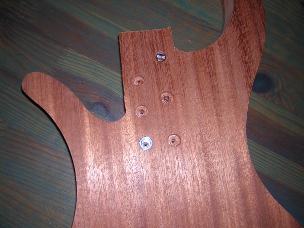 perçage det trous de fixation manche.JPG